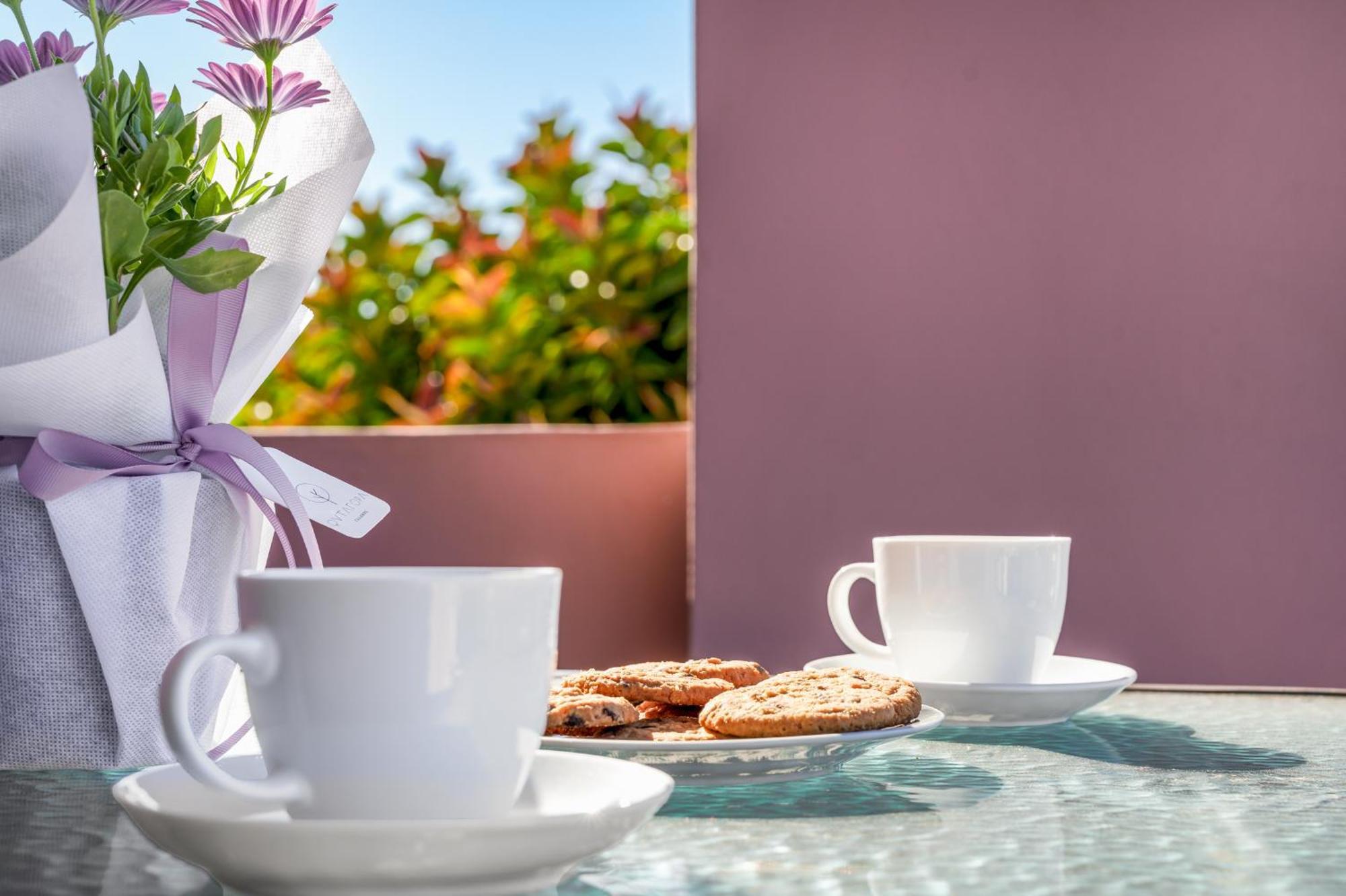 Nikos Apartments Agia Marina 外观 照片