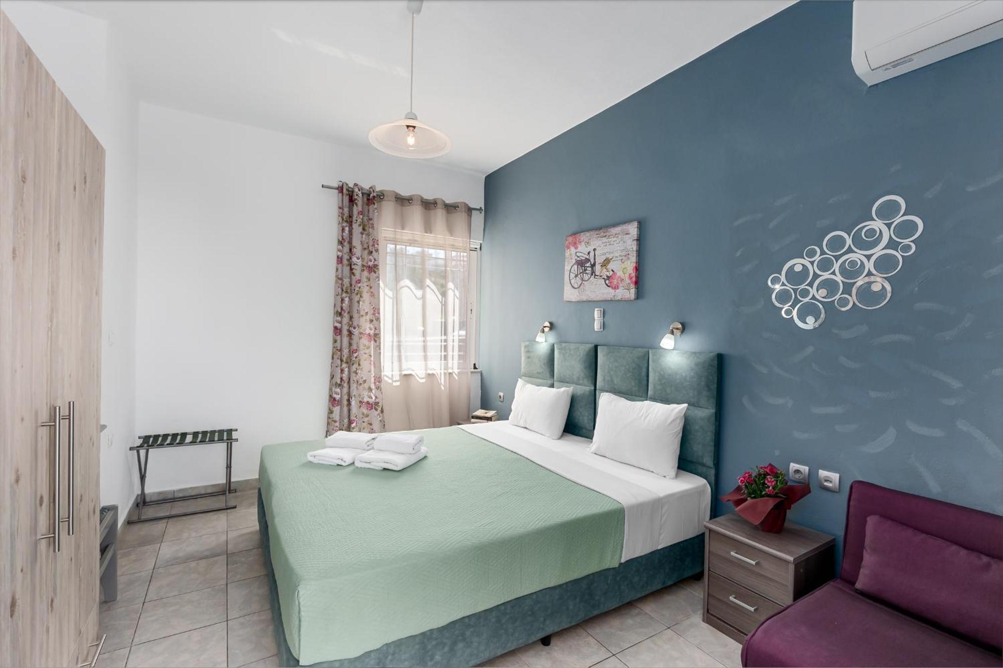 Nikos Apartments Agia Marina 外观 照片