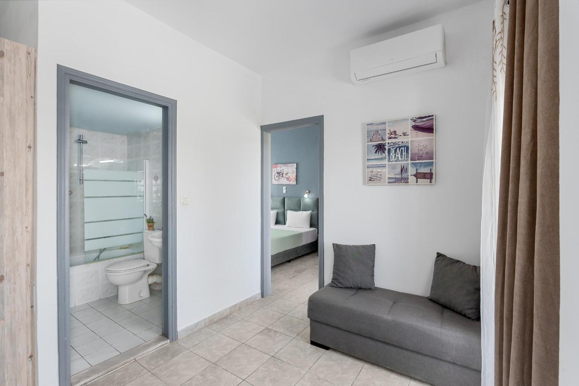 Nikos Apartments Agia Marina 外观 照片